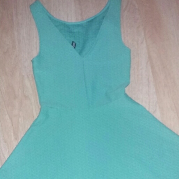 Teal dress - Picture 2 of 2